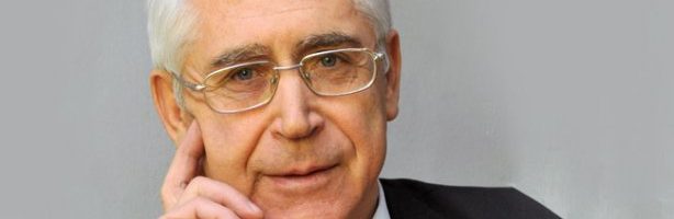 Безруков Владислав Вікторович (25.02.1940-16.09.2023 рр.) – колишній директор інституту (1988-2023), завідувач лабораторії фізіології